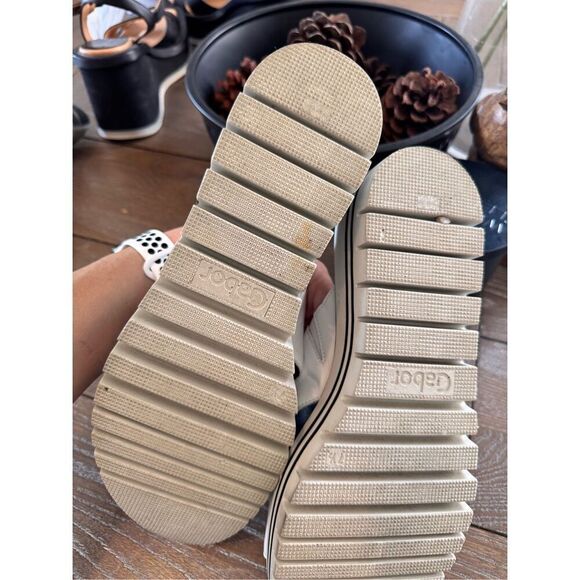 Gabor Women's Berwick Mules Sandals Size 7.5 (RUNS BIG LIKE 9) - Picture 6 of 6